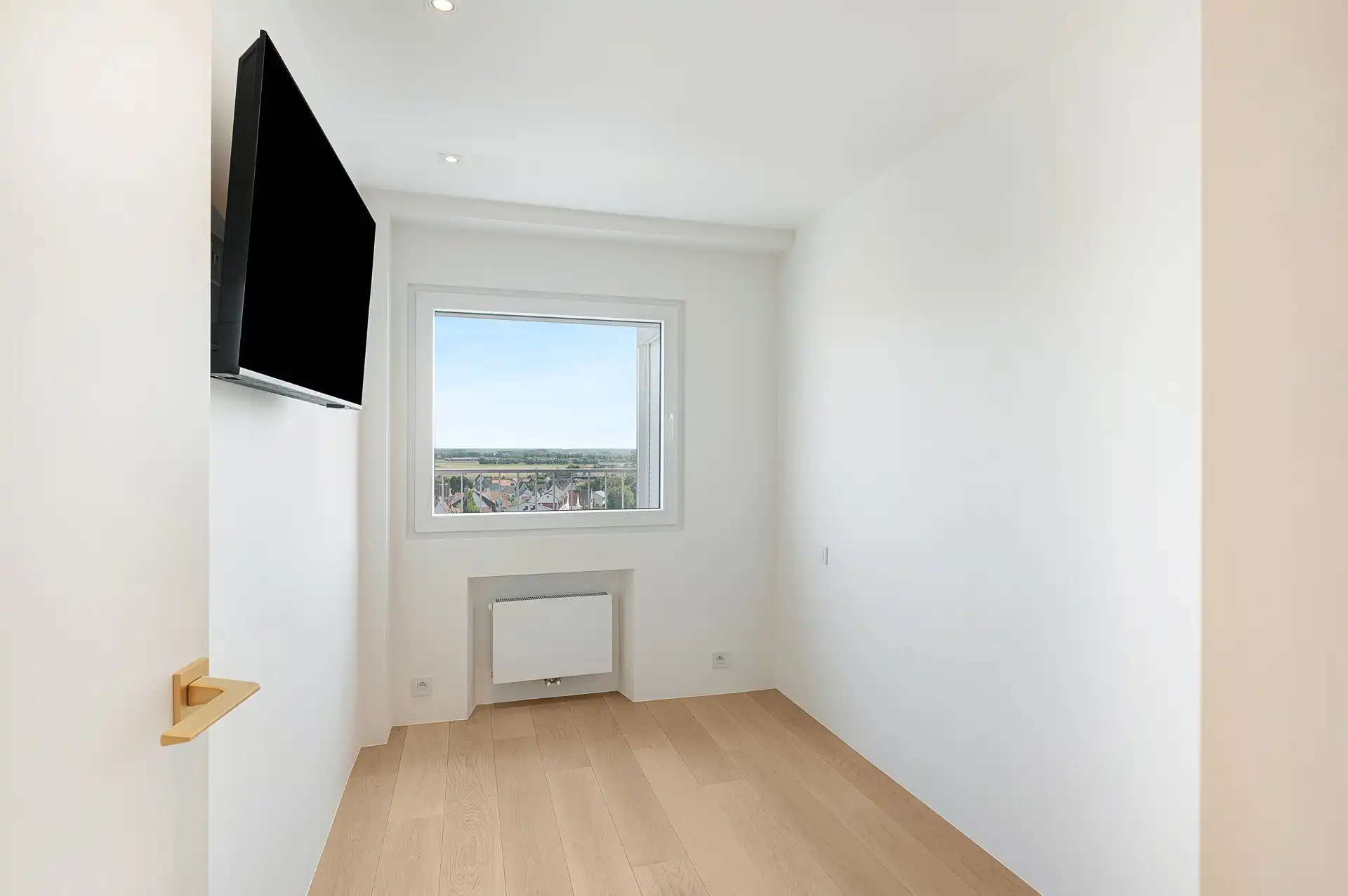 Prachtig gerenoveerd penthouse met panoramische zichten en zonnige ruime terrassen gelegen op de Zeedijk te Duinbergen foto 23