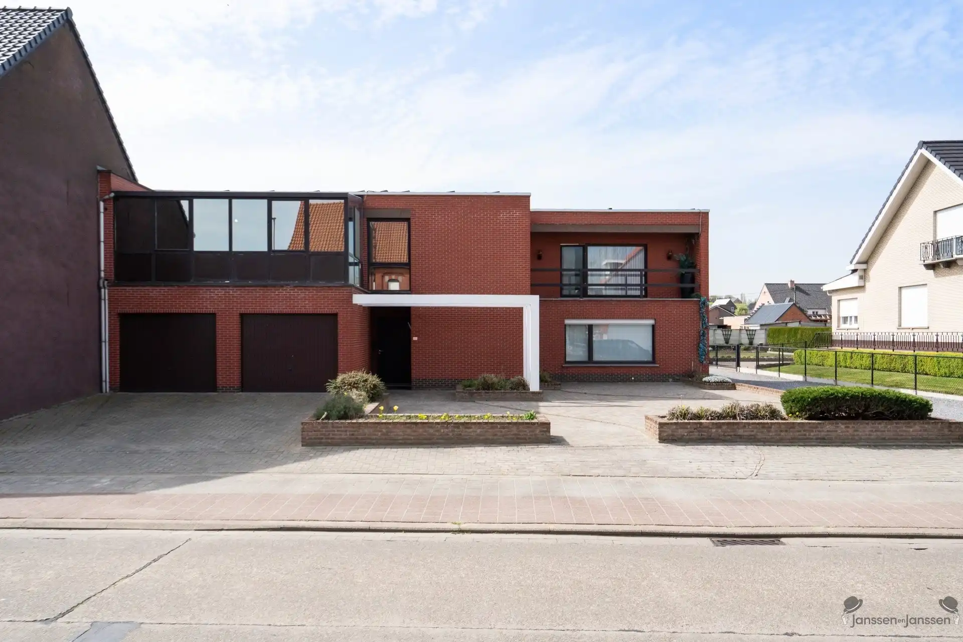 Ruime kangoeroe woning met 2 wooneenheden op 1267 m² te Rillaar foto 2