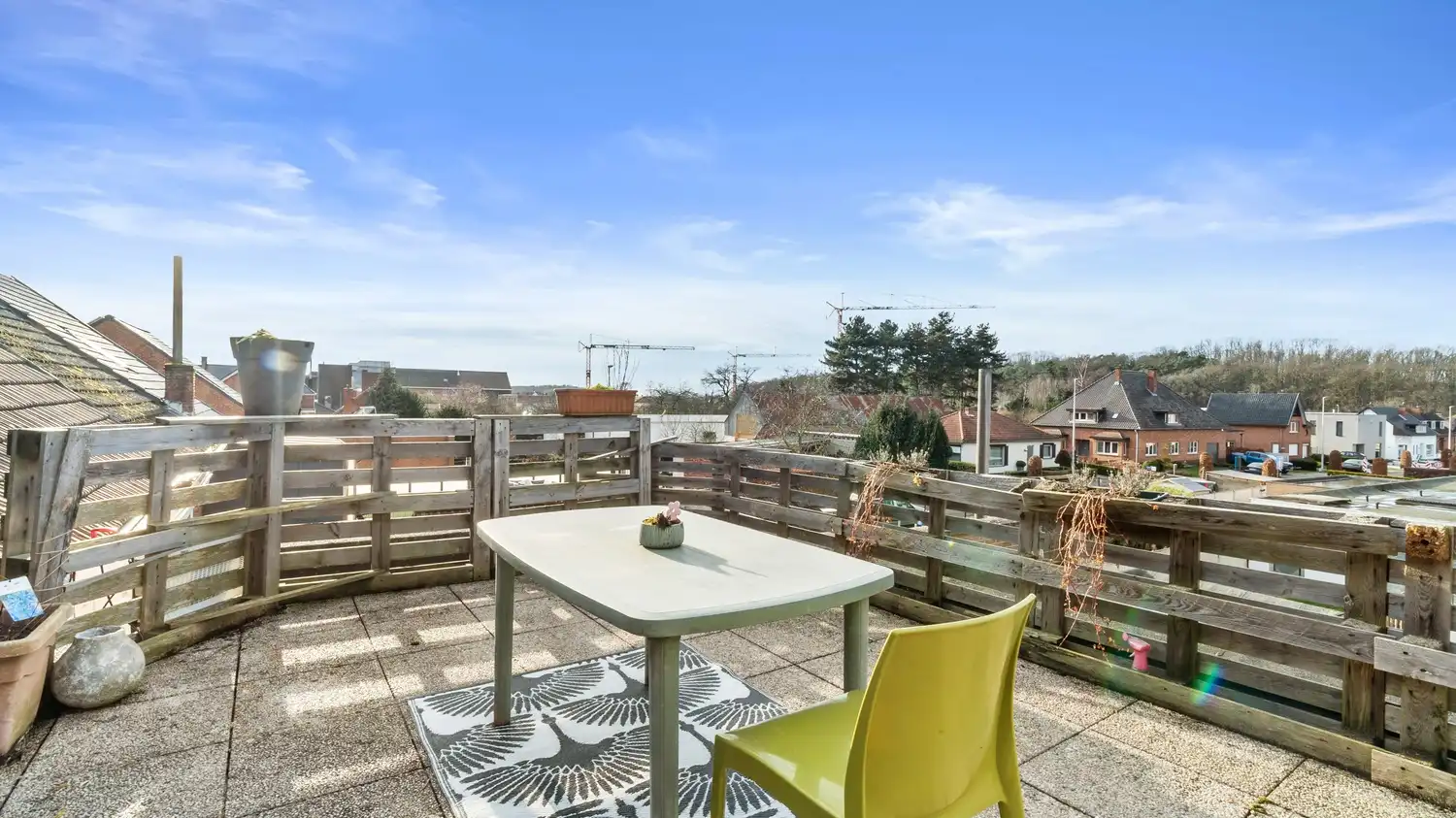 Instapklare studio met zonnig terras in centrum Paal, vlak bij E313 foto 12
