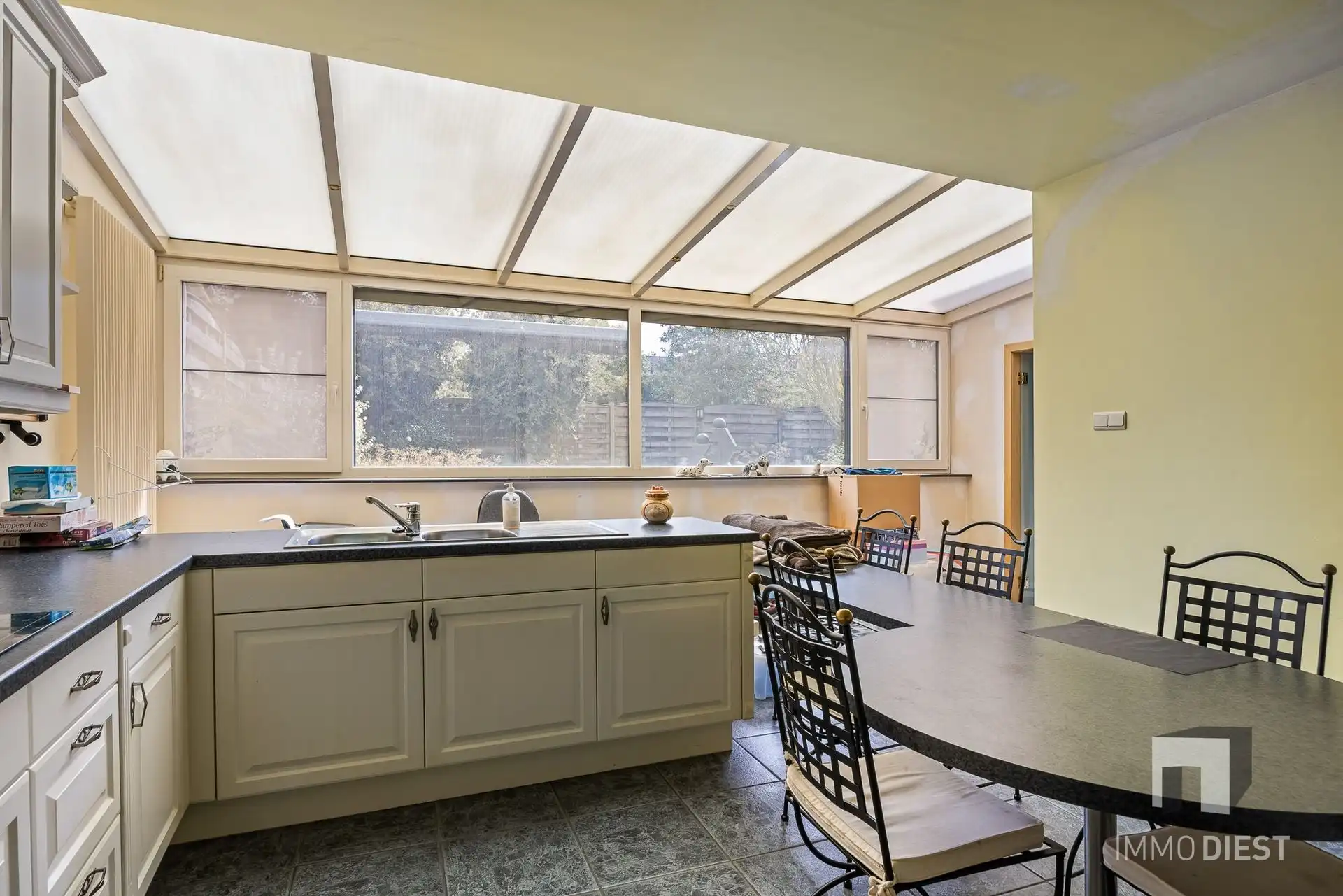 Vroegere café met woning met 4 ruime slaapkamers foto 14