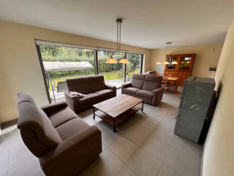 --- NIEUW --- Centraal gelegen, energiezuinige bungalow met 2 slaapkamers foto 4