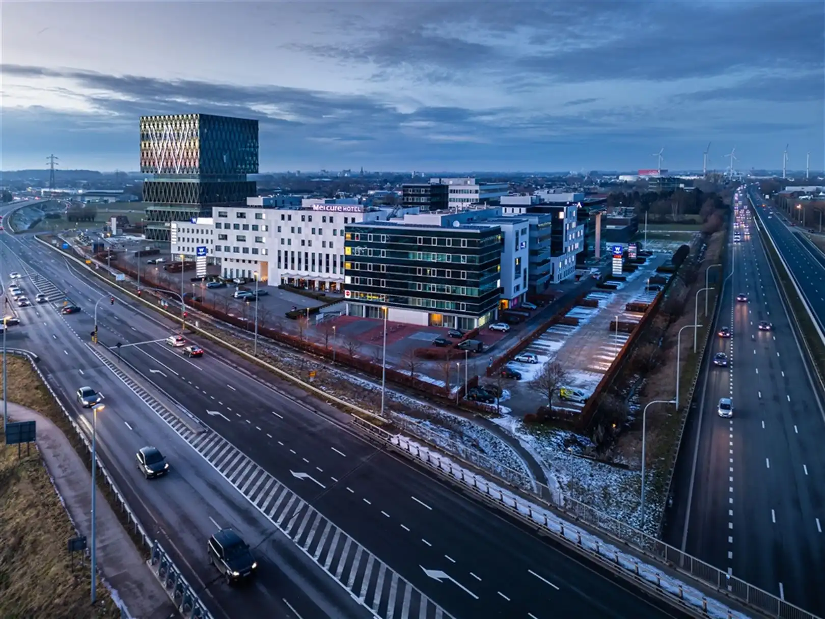 High-end kantoor te huur in de Westwing Toren foto 15