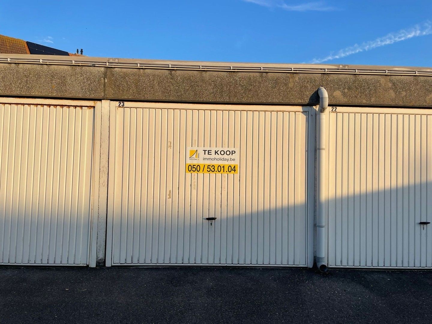 Garagebox in complex nabij de Lidl in Heist foto 2