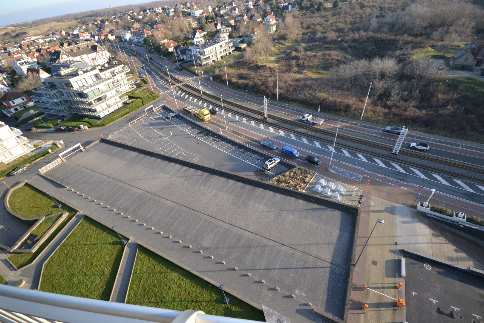 Uitzonderlijk zonnig appartement met uniek zeezicht te Oostduinkerke. foto 11