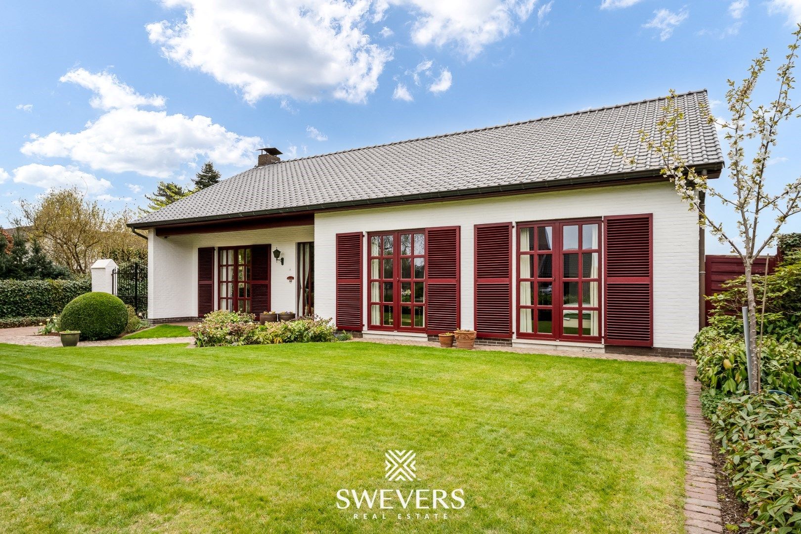 Instapklare woning met 5 slaapkamers op een zonnig perceel van 12a 50ca foto 32