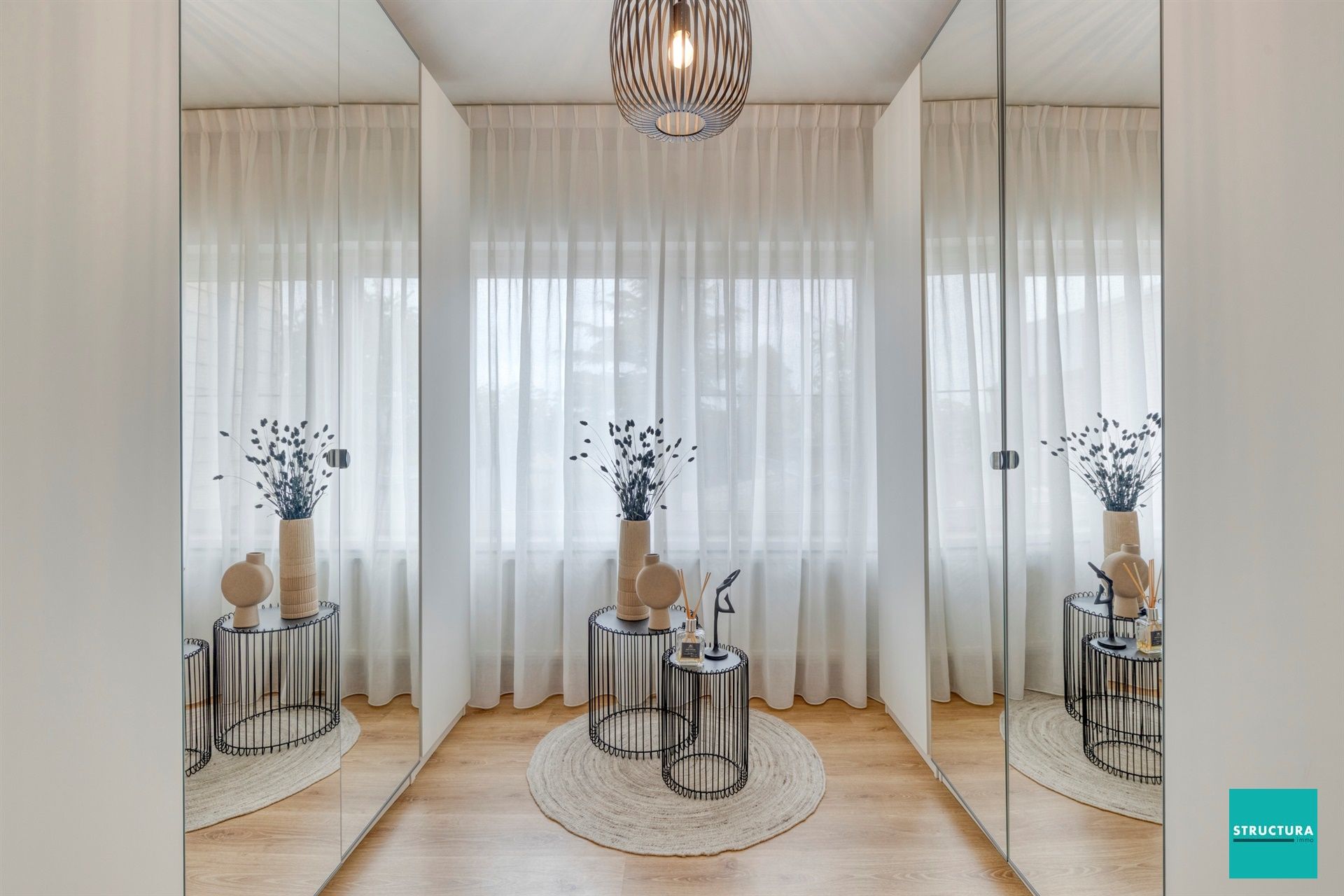 Ruime 4-SLK Woning in Denderhoutem, 235m² Woonopp. foto 16