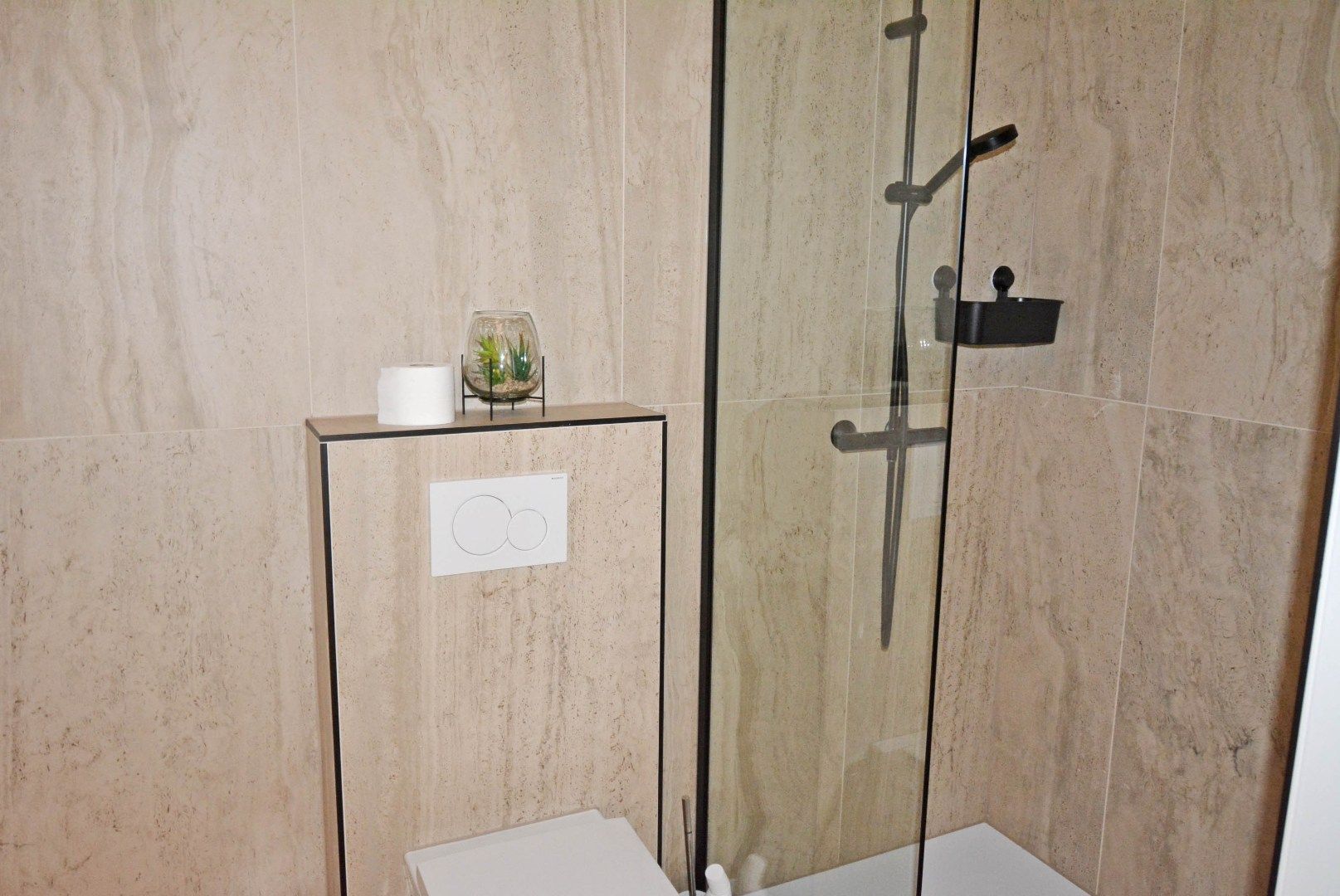 Appartement in het centrum van Knokke met eigen buitenruimte - eerste verhuur! foto 17