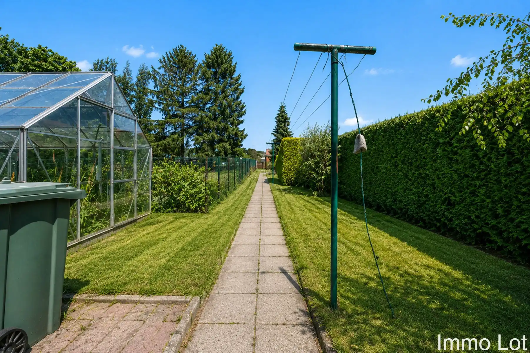 Karaktervolle woning op perceel van 1949 m²  foto 2