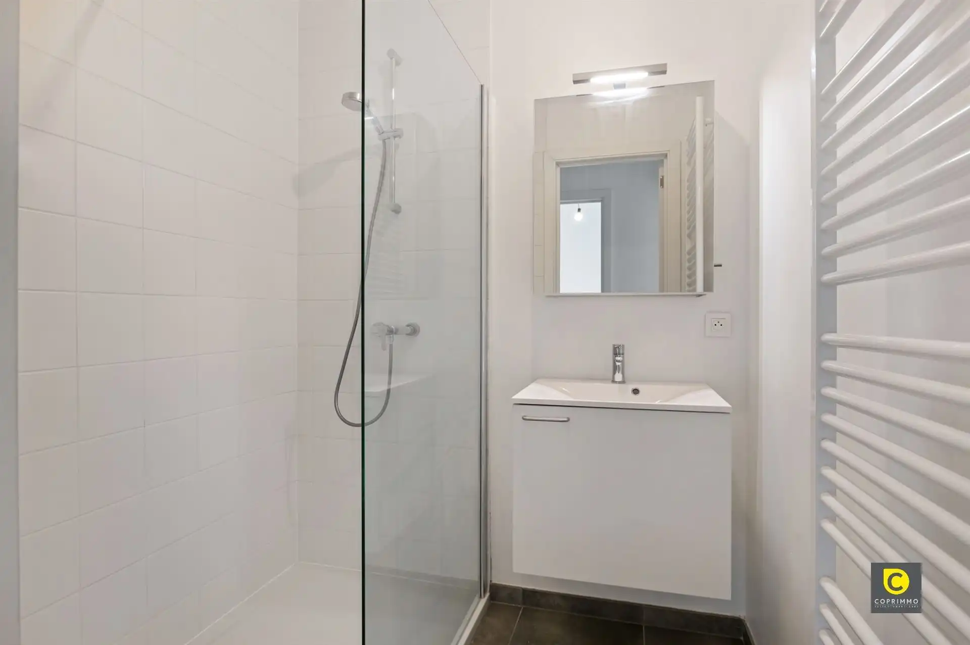 Recent 1 slpk appartement aan het Eilandje foto 6