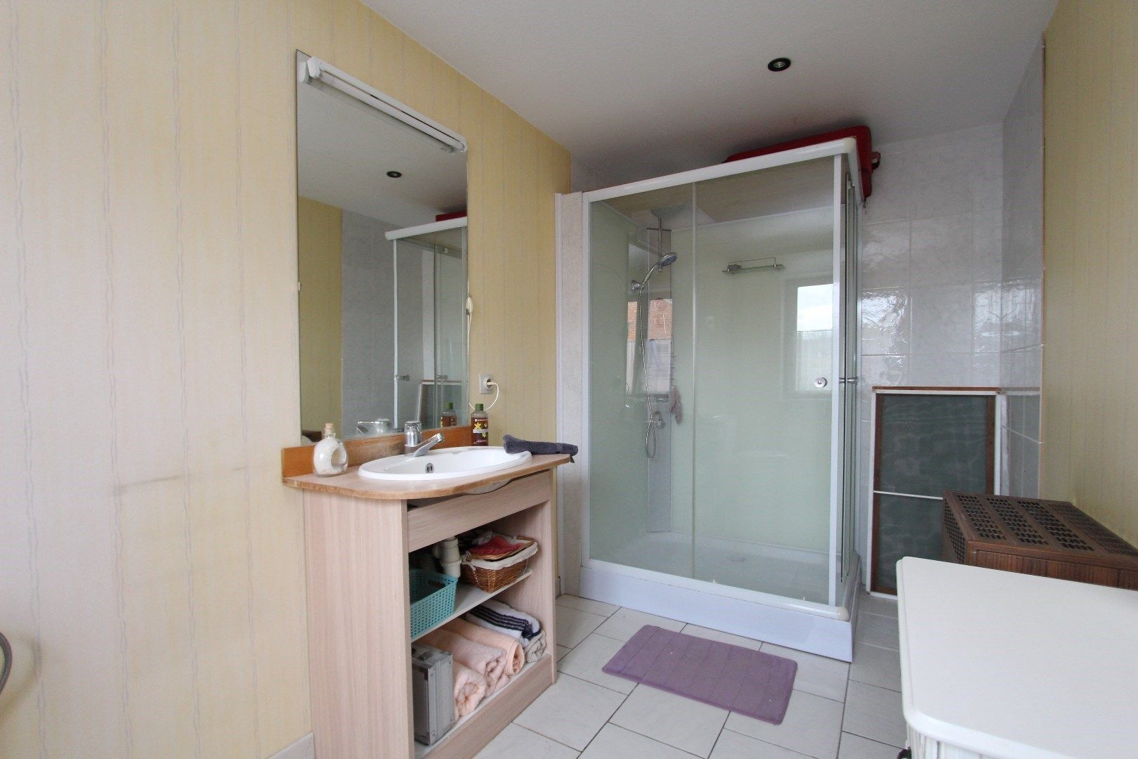 Ruime woning met garage en binnenkoer - centrum Tongeren foto 13