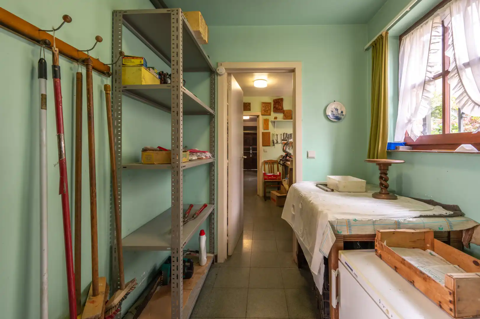 Ruime gezinswoning met 5 slaapkamers op rustige ligging in Sint-Andries foto 14
