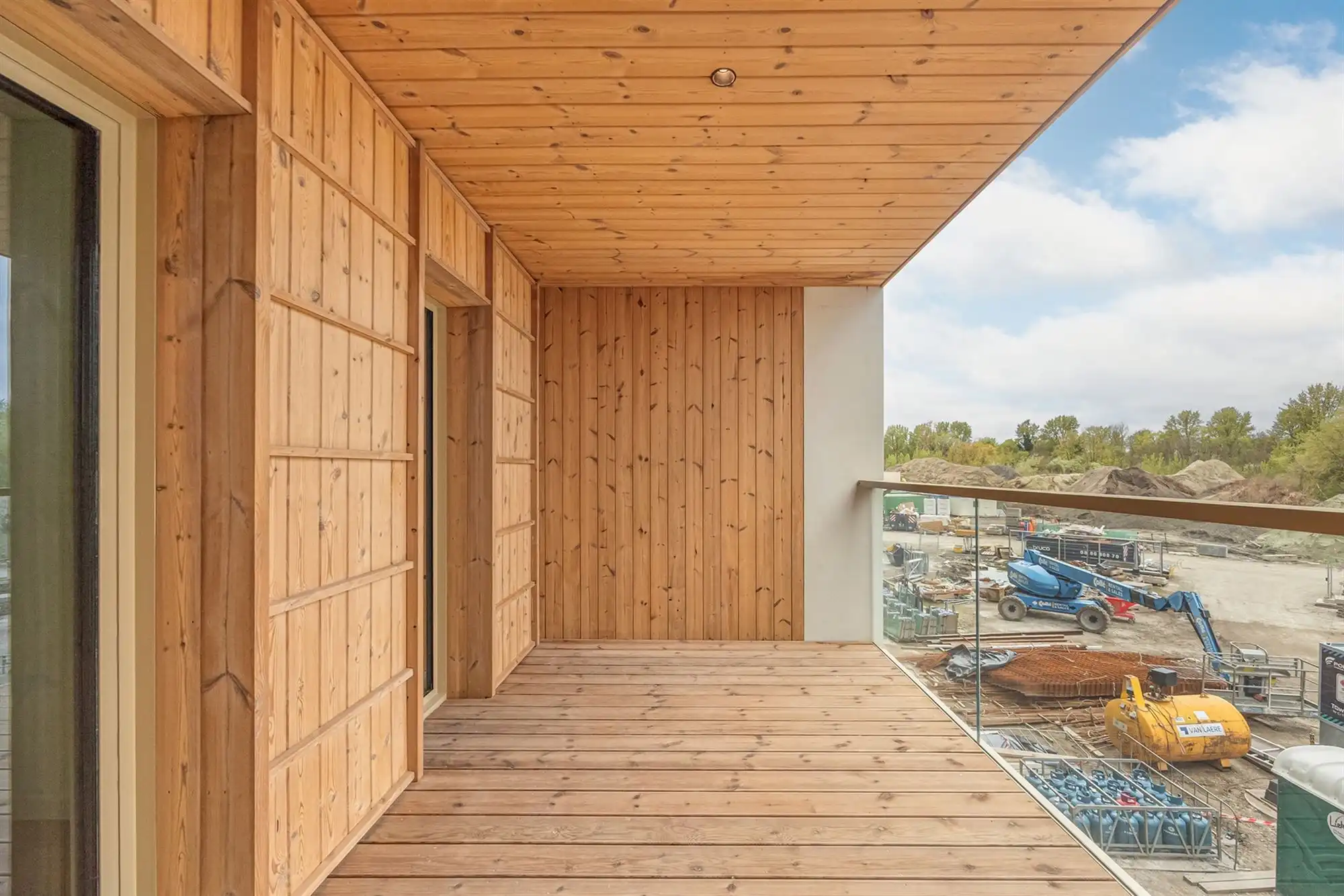 Shigeru Ban: app. met 3 slpkmrs., 2 bank. en 2 terrassen foto 26