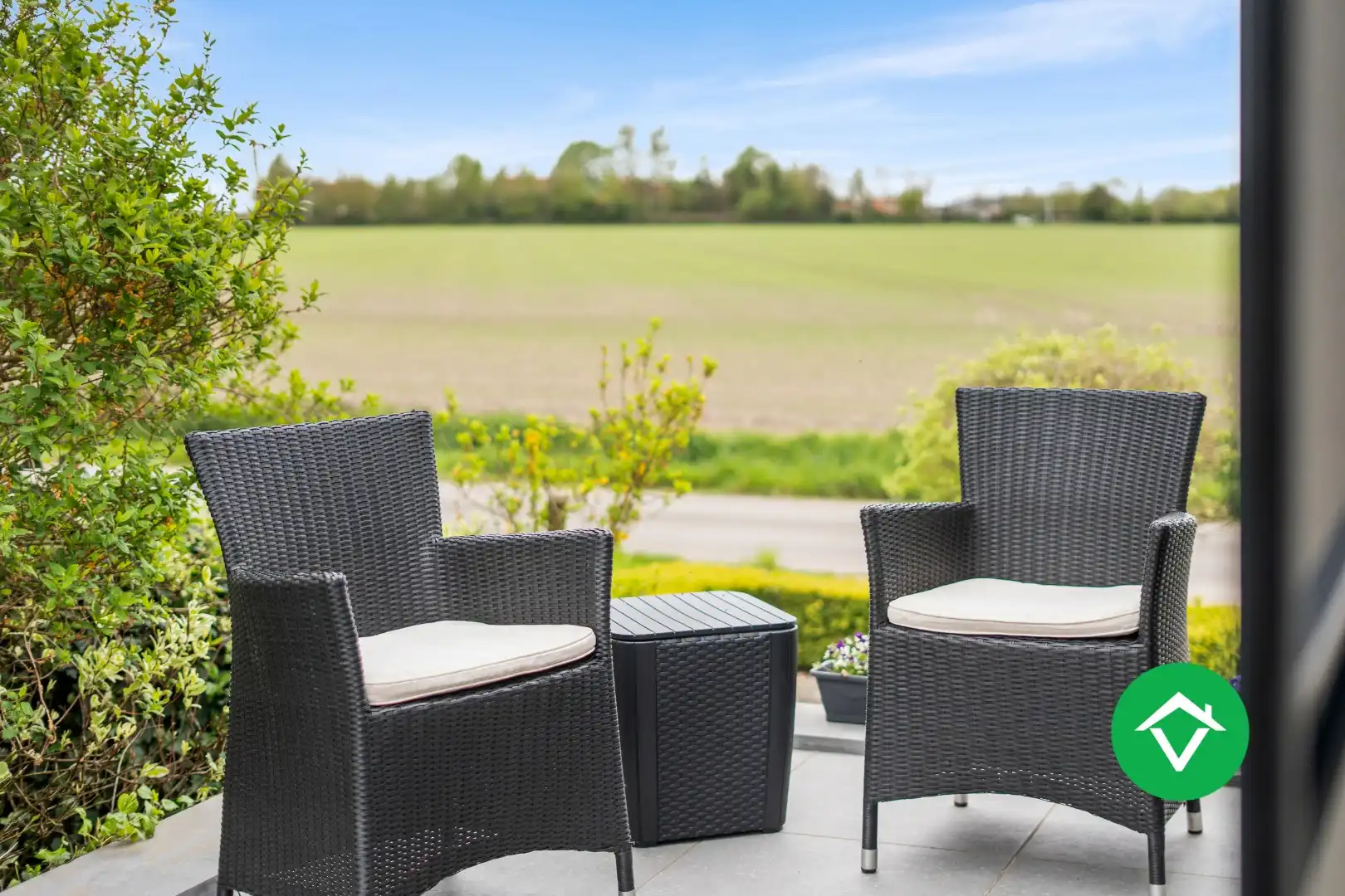 Alleenstaande woning met uitgestrekte vergezichten te Wijnendale foto 8