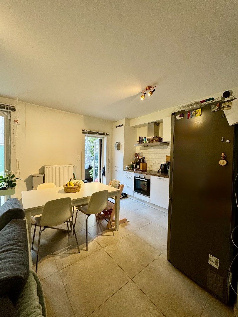 Te koop: Gelijkvloers appartement met tuin en parkeerplek x 2 foto 8