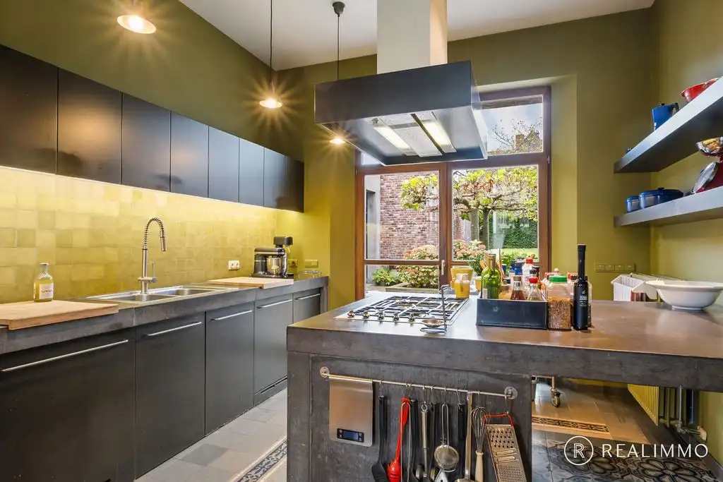Prachtig herenhuis in Heestert met talrijke mogelijkheden foto 5