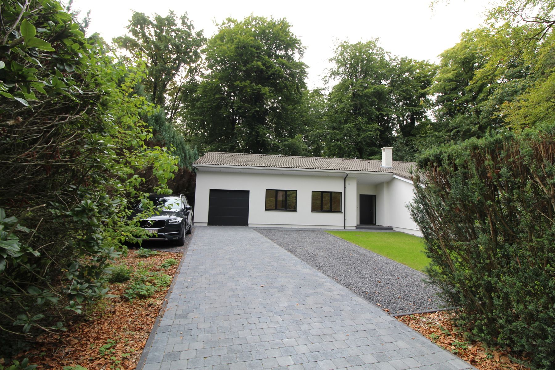Huis te koop foto {{pictureIndex}}