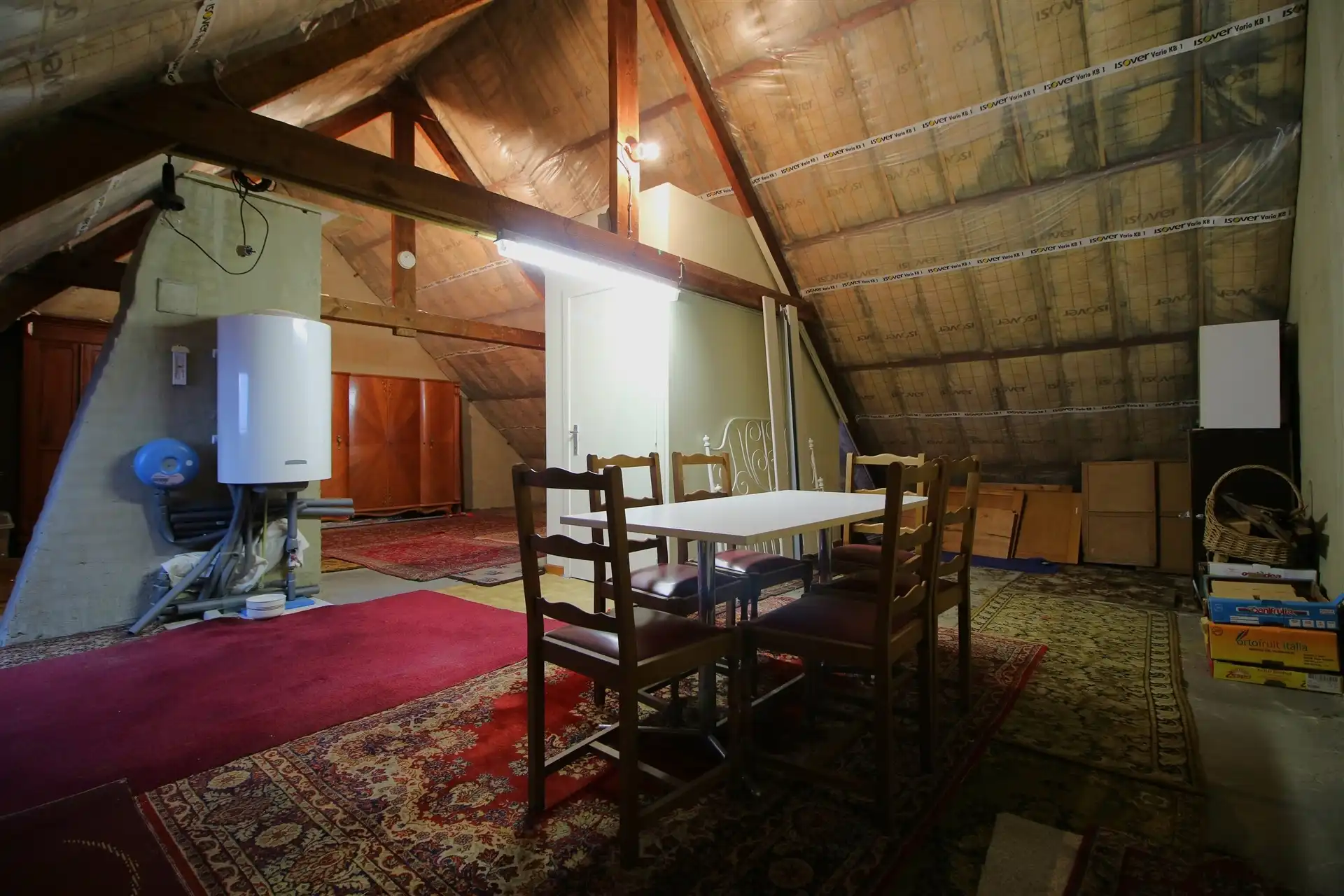 Ruime woning met garage, 4 slpk & tuin foto 22