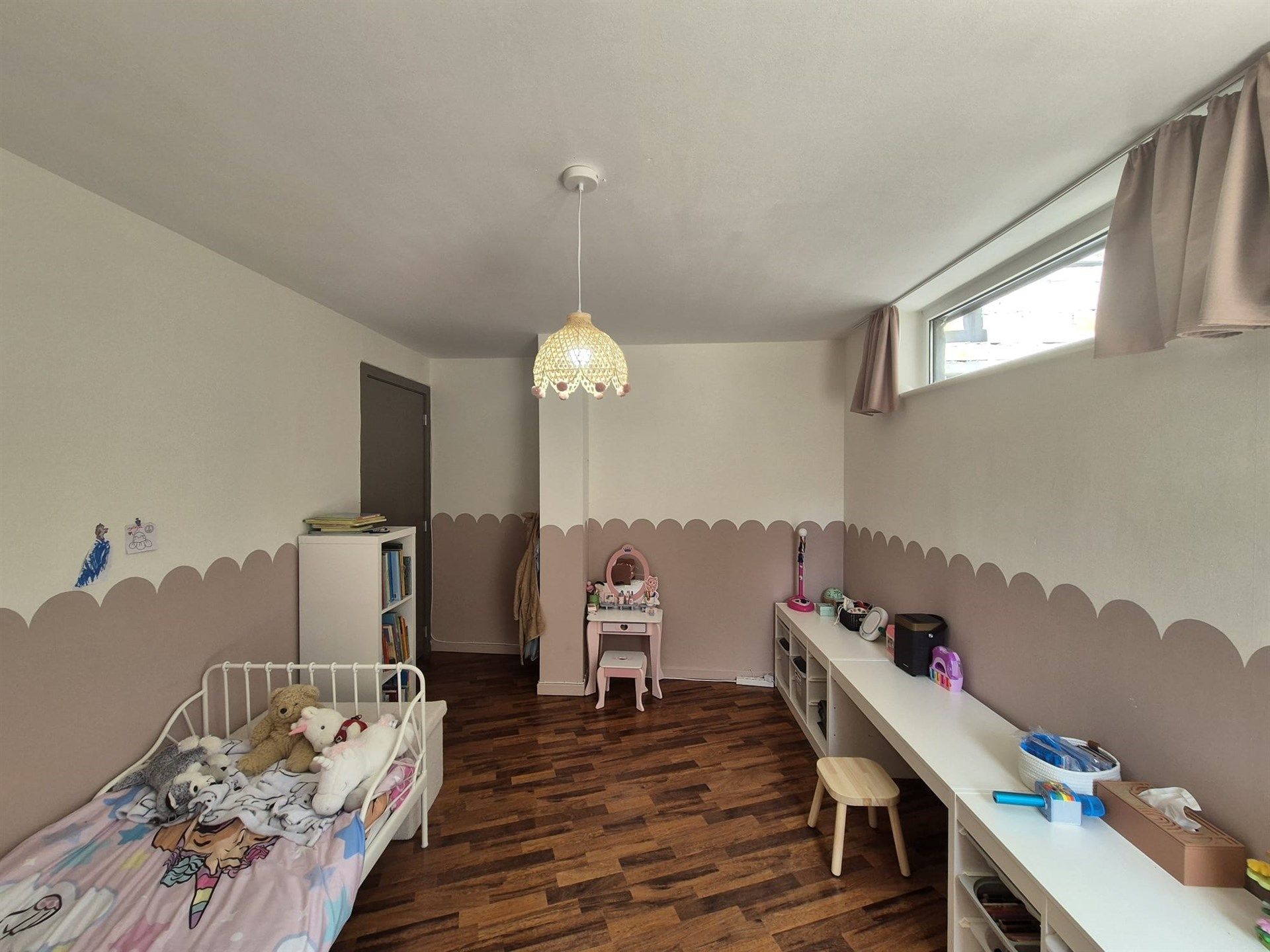 Centraal gelegen instapklaar 2 slaapkamer appartement foto 16