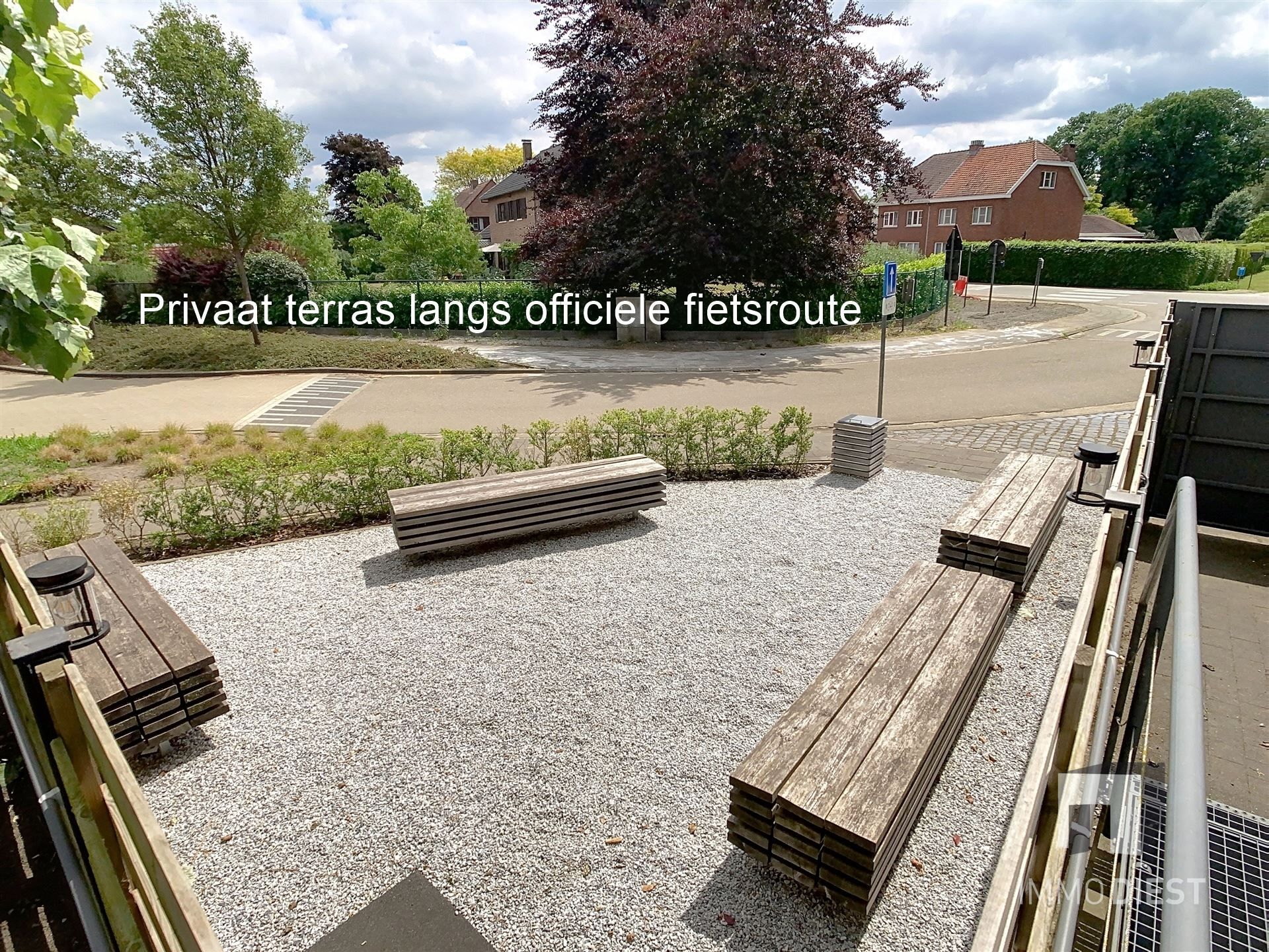 Handelspand met luxe woonst op goede locatie foto 9