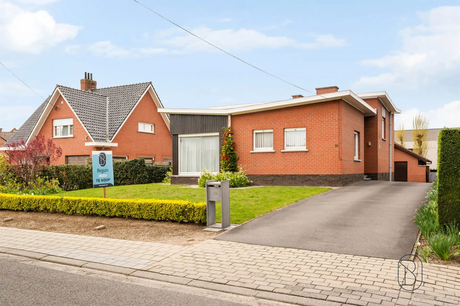 Ruime woning met tuin en dubbele garage in Vichte foto 19