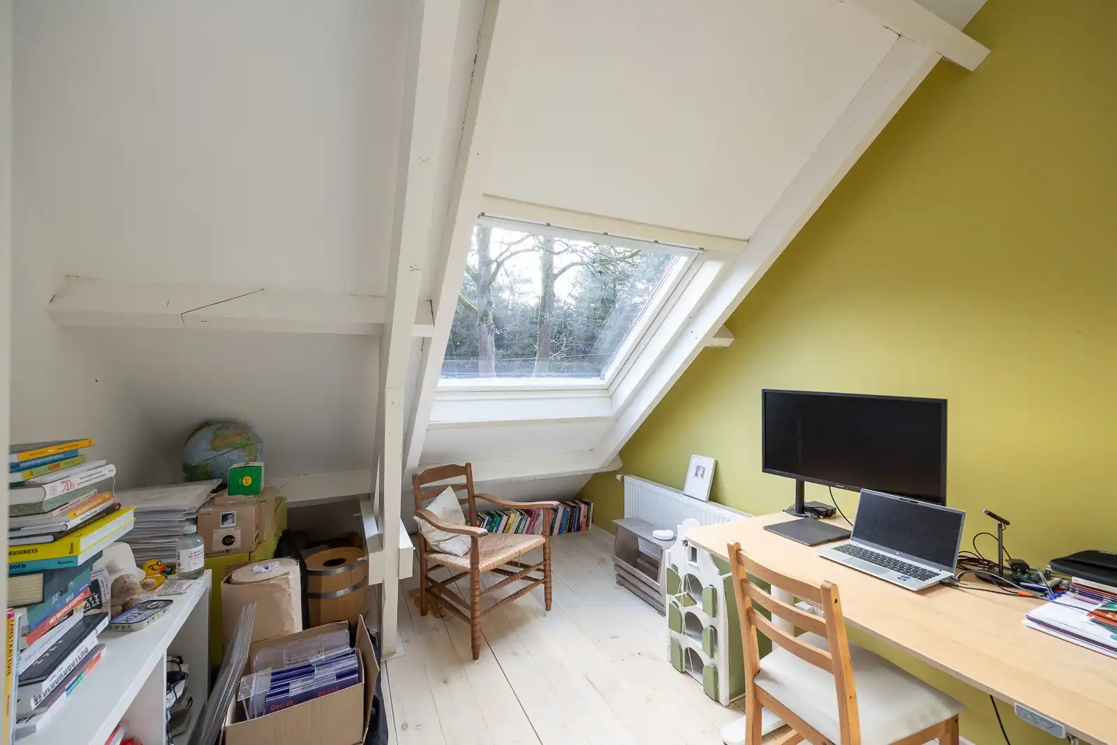 Ruim en rustig wonen op een unieke topligging foto 29
