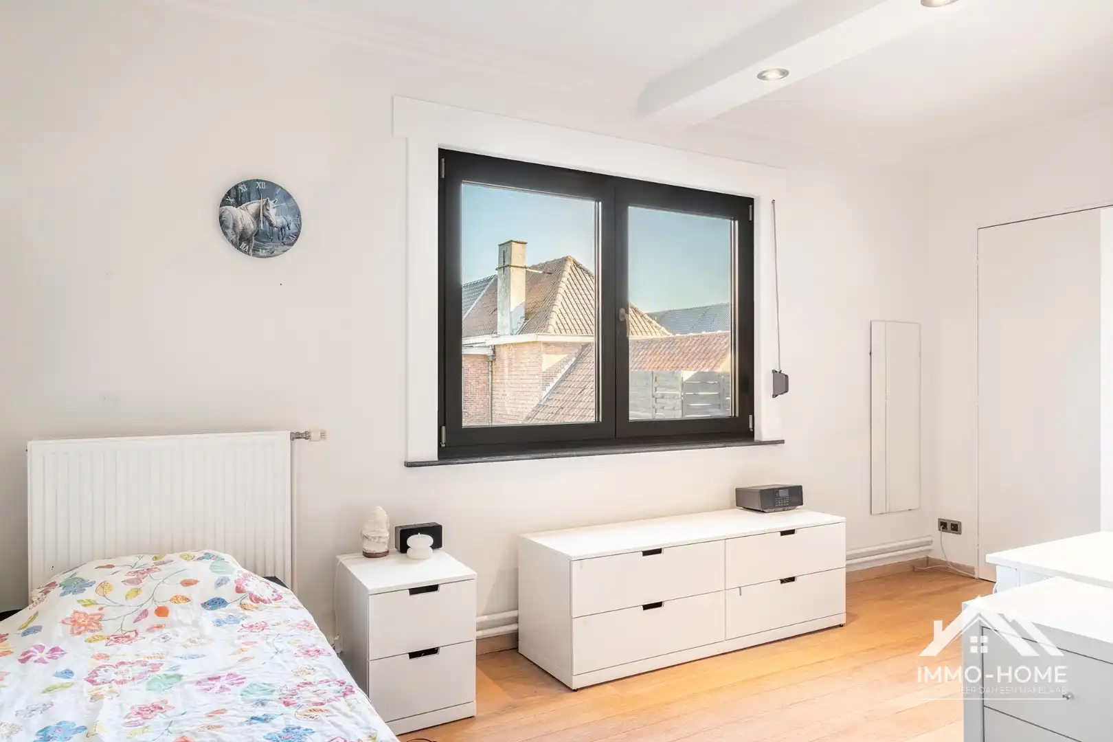 Héél erg ruime gerenoveerde woning met garage nabij centrum Lokeren! foto 22