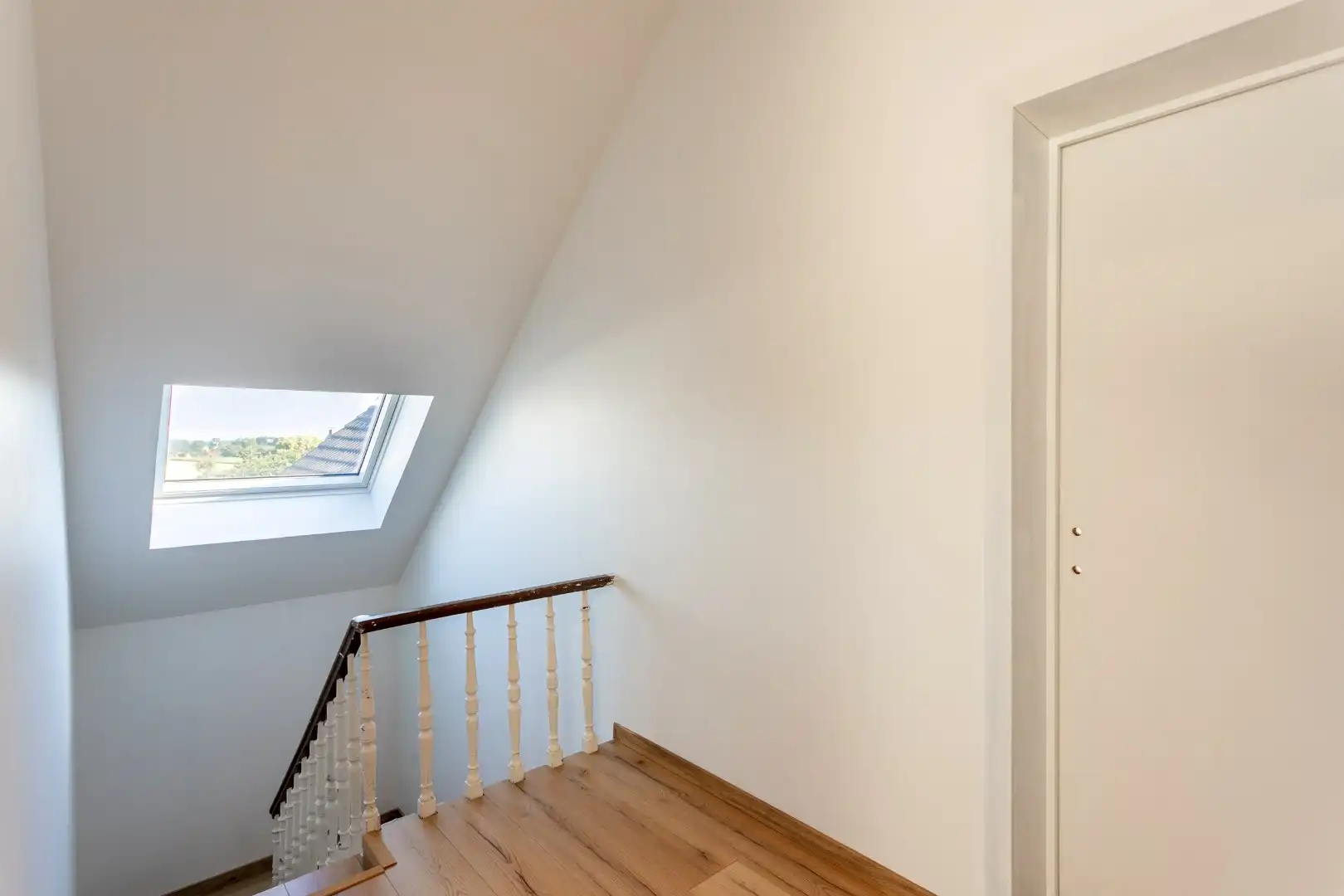 Energiezuinige gezinswoning met 5 slpk te Sint-Pieters-Leeuw foto 21