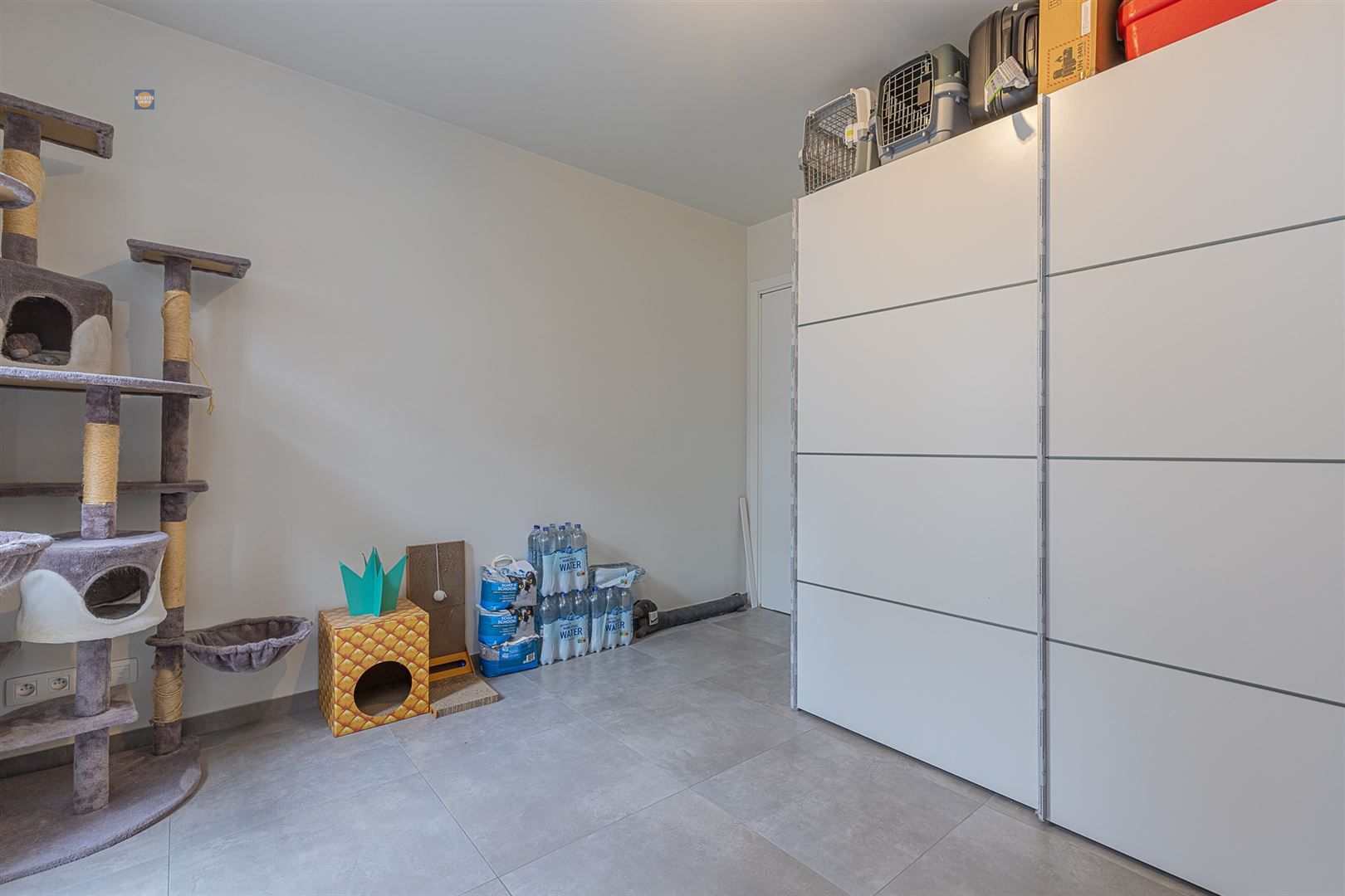 Ruim 2-slaapkamerappartement in rustige straat nabij centrum foto 13