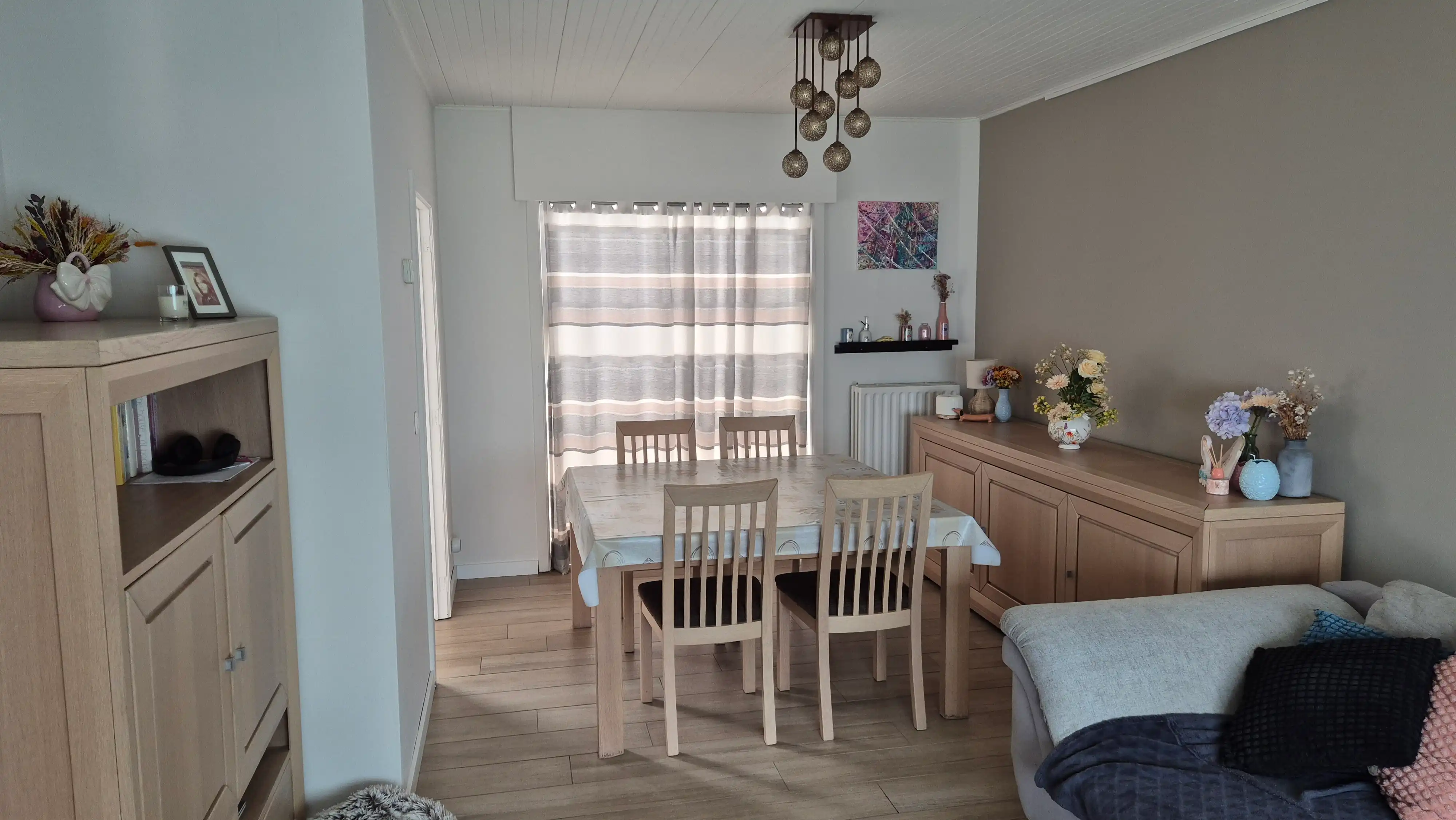 Open bebouwing in centraal gelegen rustige wijk foto 4
