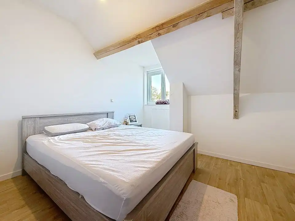 Recent appartement met 2 slaapkamers, terras en garage foto 9