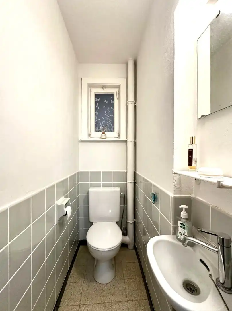 Appartement op centrale ligging te Sint-Andries foto 9