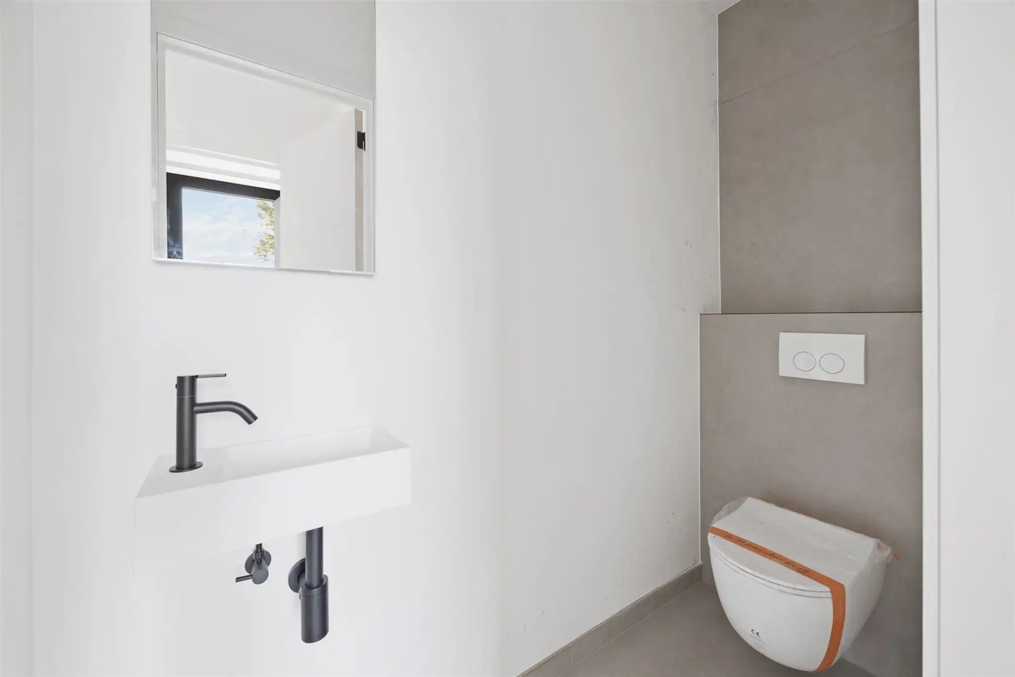 NIEUWBOUW APPARTEMENT VAN 113M² MET 2 SLAAPKAMERS EN TERRASSEN MET MOGELIJKHEID TOT AANKOOP 6% BTW! foto 17