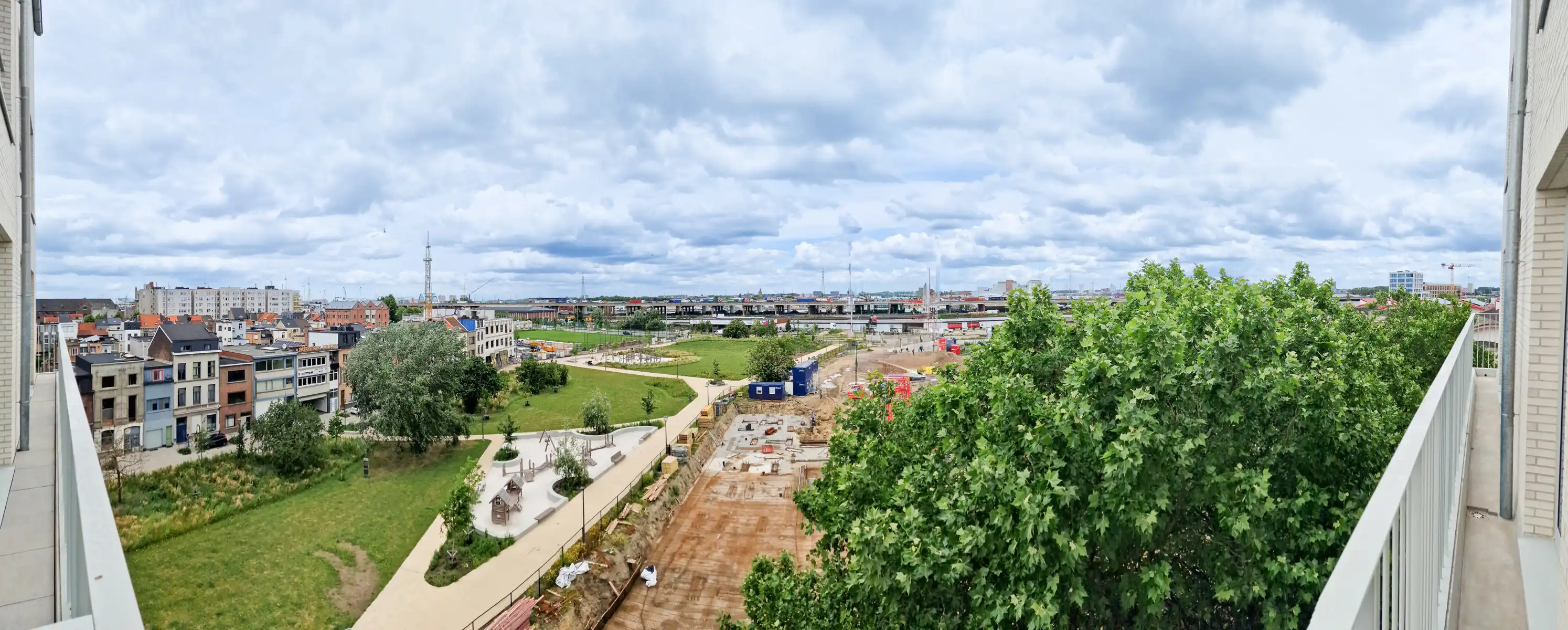 Prachtig instapklaar 2k. app. met terras (Lobroekplein) foto 10