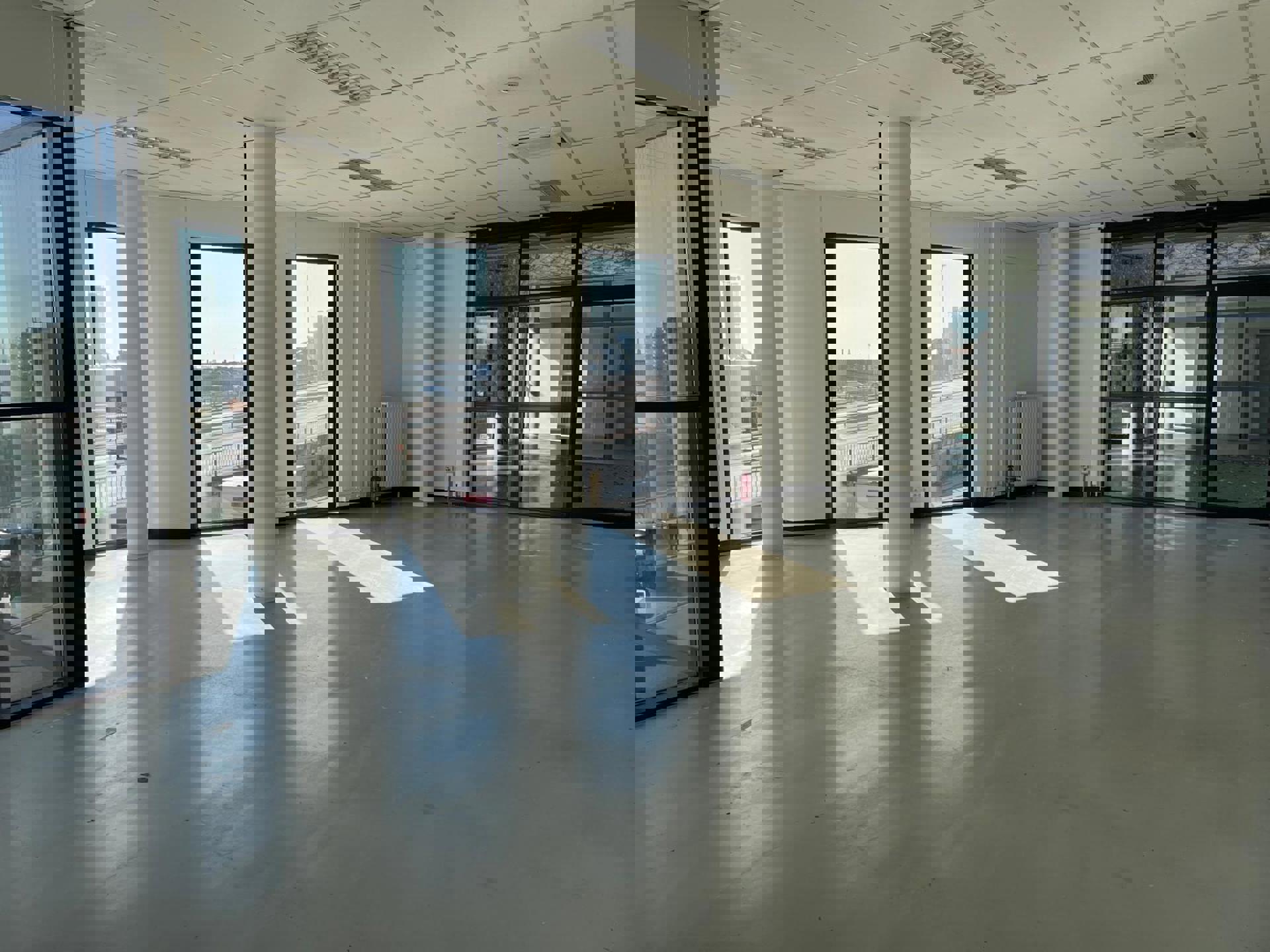 Kantoorruimte van 350 m² - Narvikstraat, Antwerpen foto 5