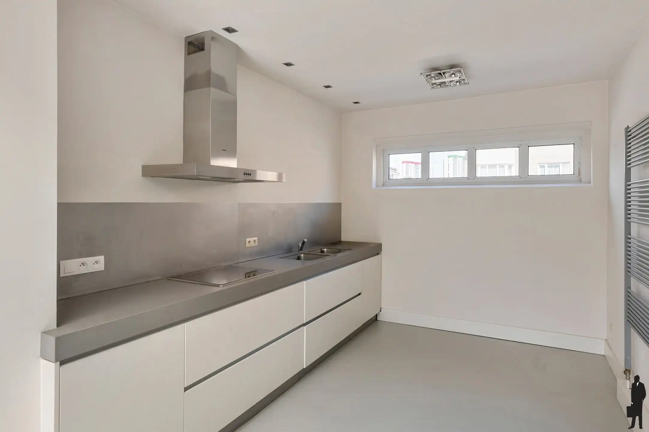 Modernistisch hoekpand met garage in de Tentoonstellingswijk foto 5