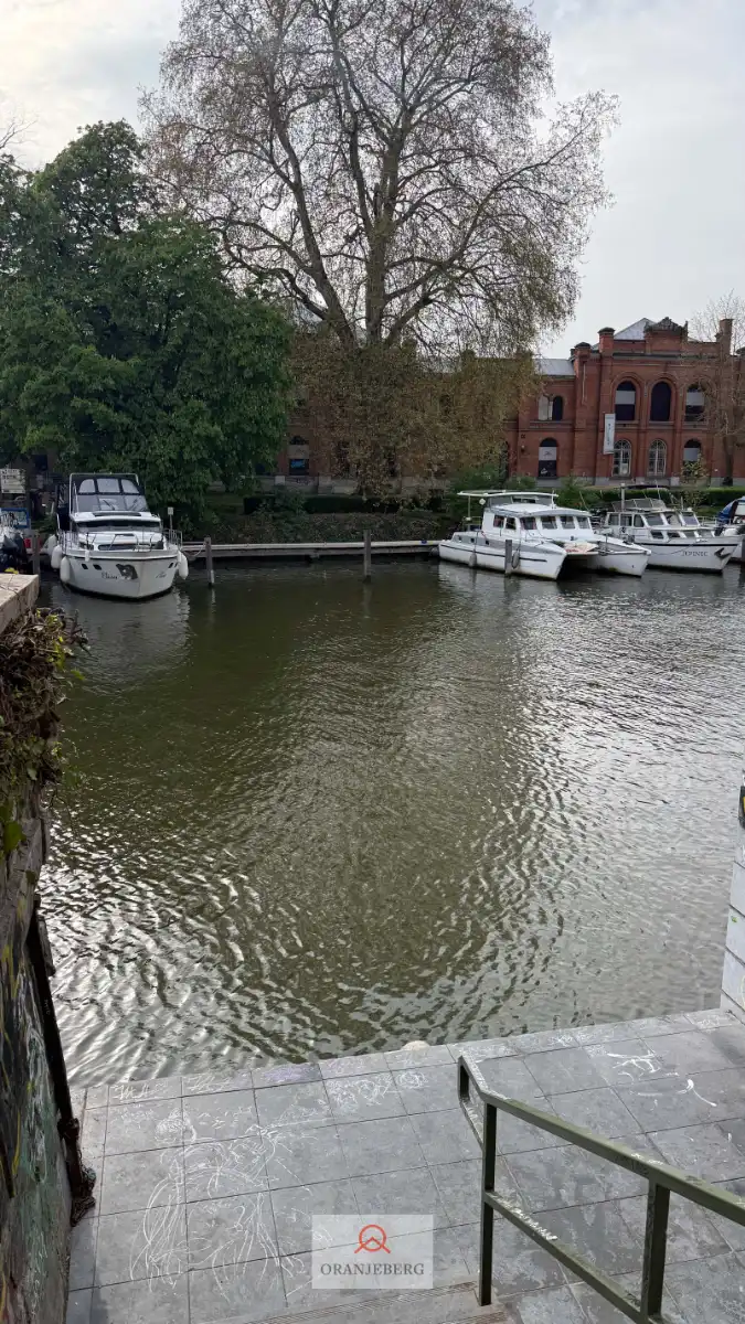 Studio op topligging aan het water Gent-centrum. foto 21