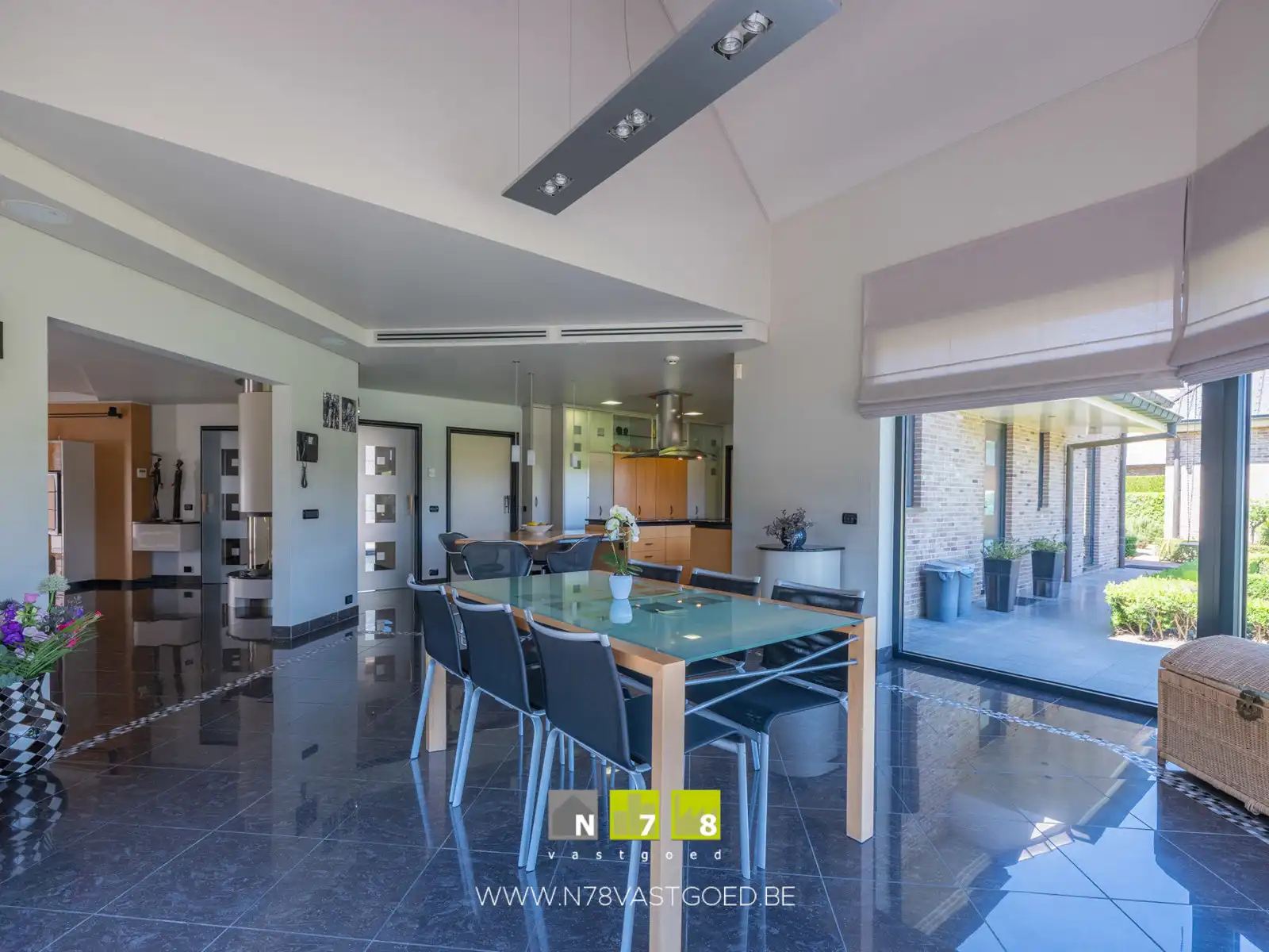 Villa te koop foto 10