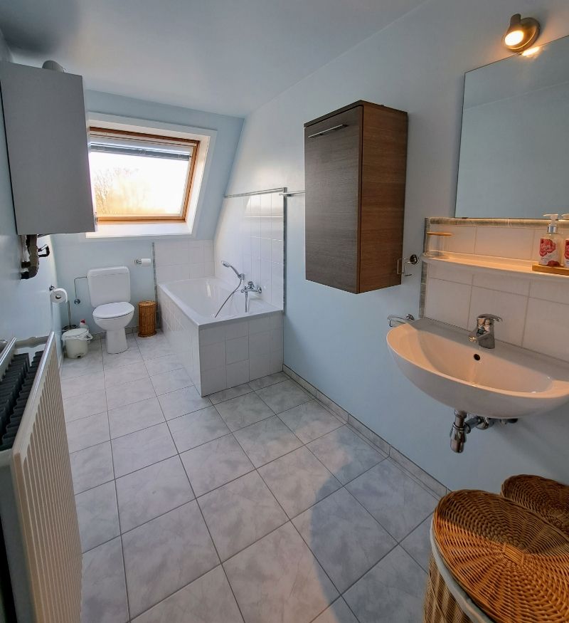 Ongemeubeld en gezellig duplex-appartement met 2 slaapkamers in een kleinschalige residentie foto 7