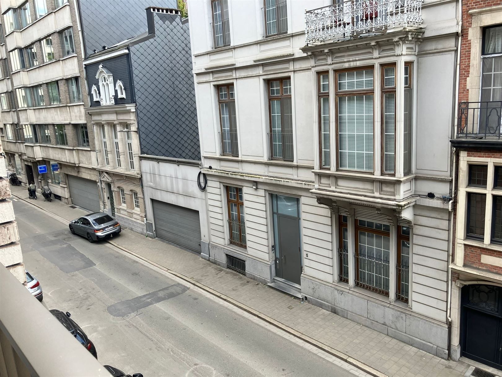 Luxe gemeubeld 2slaapkamerappatement met terras & parking! foto 19
