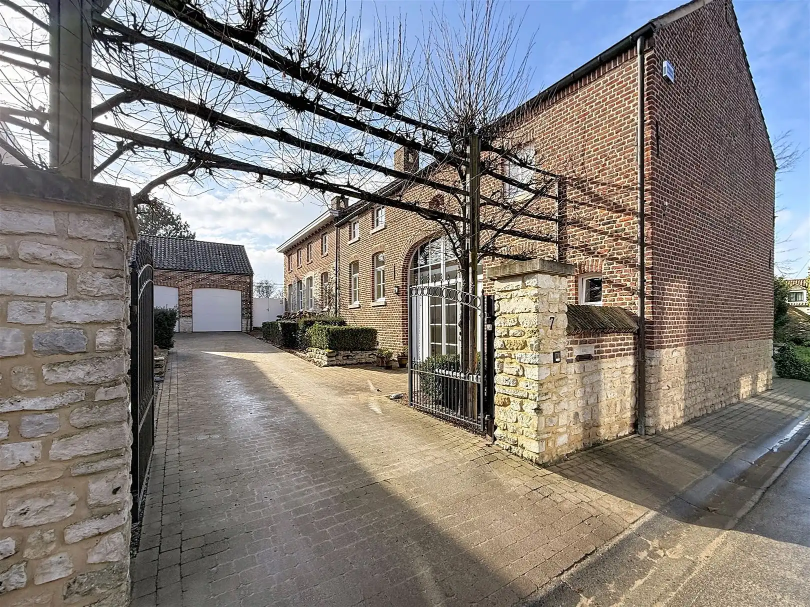 Karaktervolle woning met 4 slpks, 2 bdks, zwembad, 39a 17ca foto 31