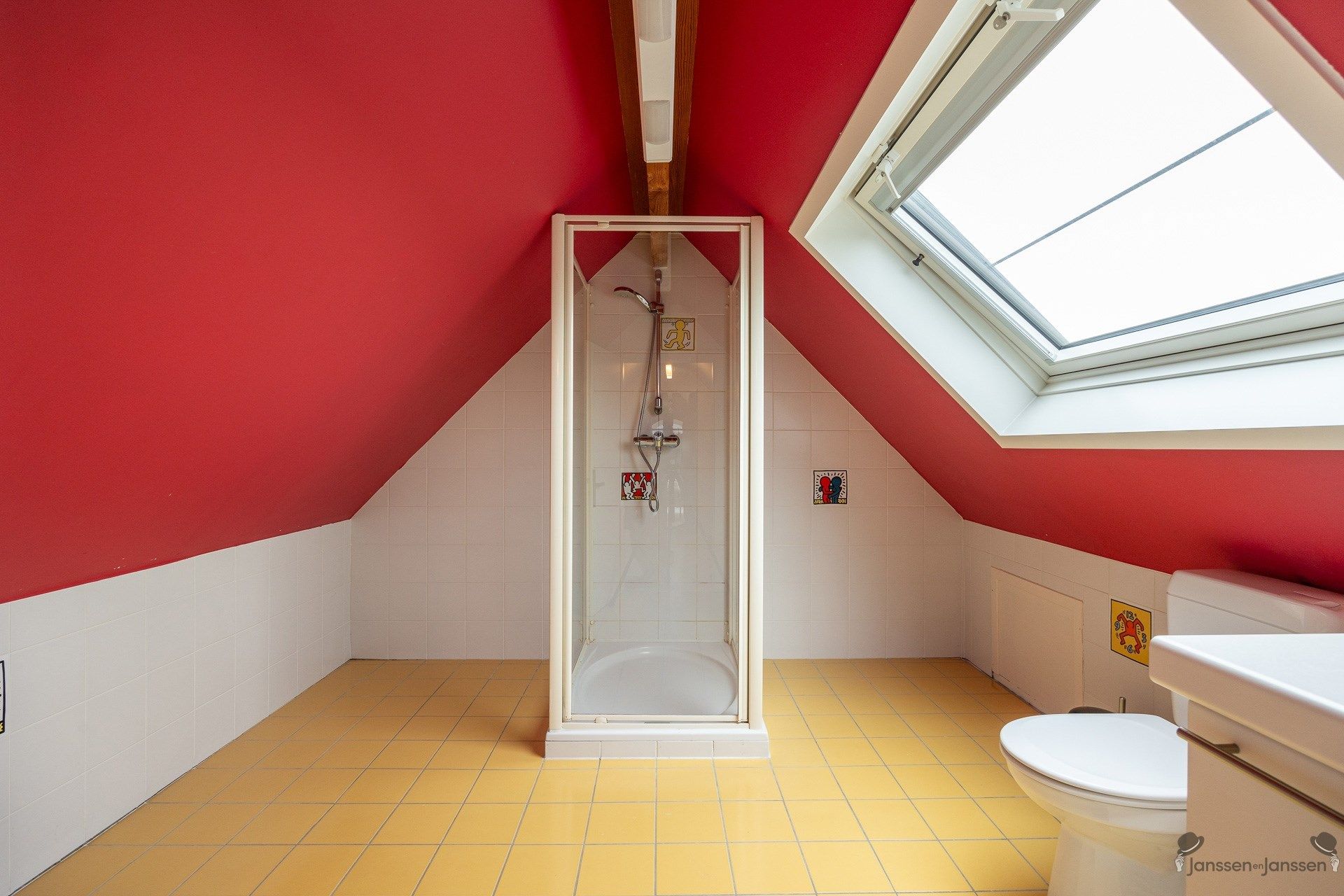 Energiezuinige instapklare woning met royale tuin foto 16