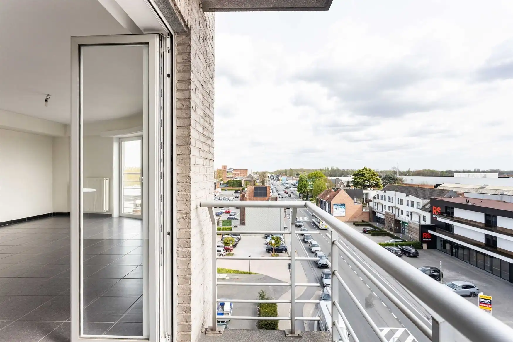 Instapklaar appartement met vergezichten in Deinze foto 7