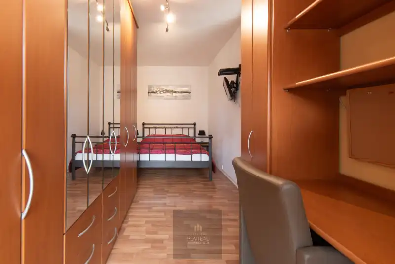 Zongericht appartement met één slaapkamer en slaaphoek. foto 17