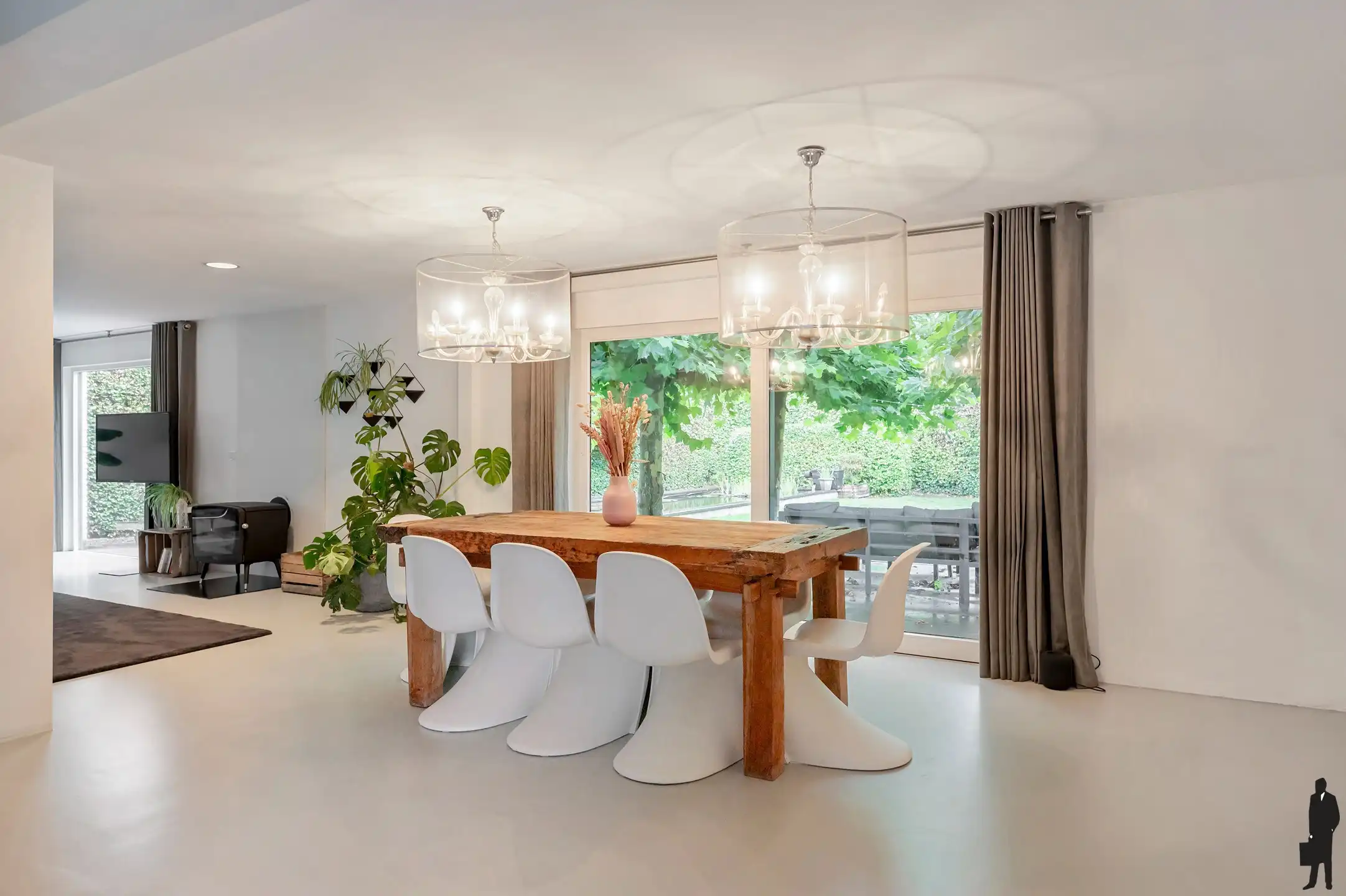 Moderne woning met 332m² bewoonbare oppervlakte foto 32