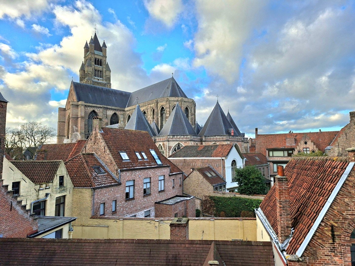 Appartement in hart van de Brugse binnenstad foto 7