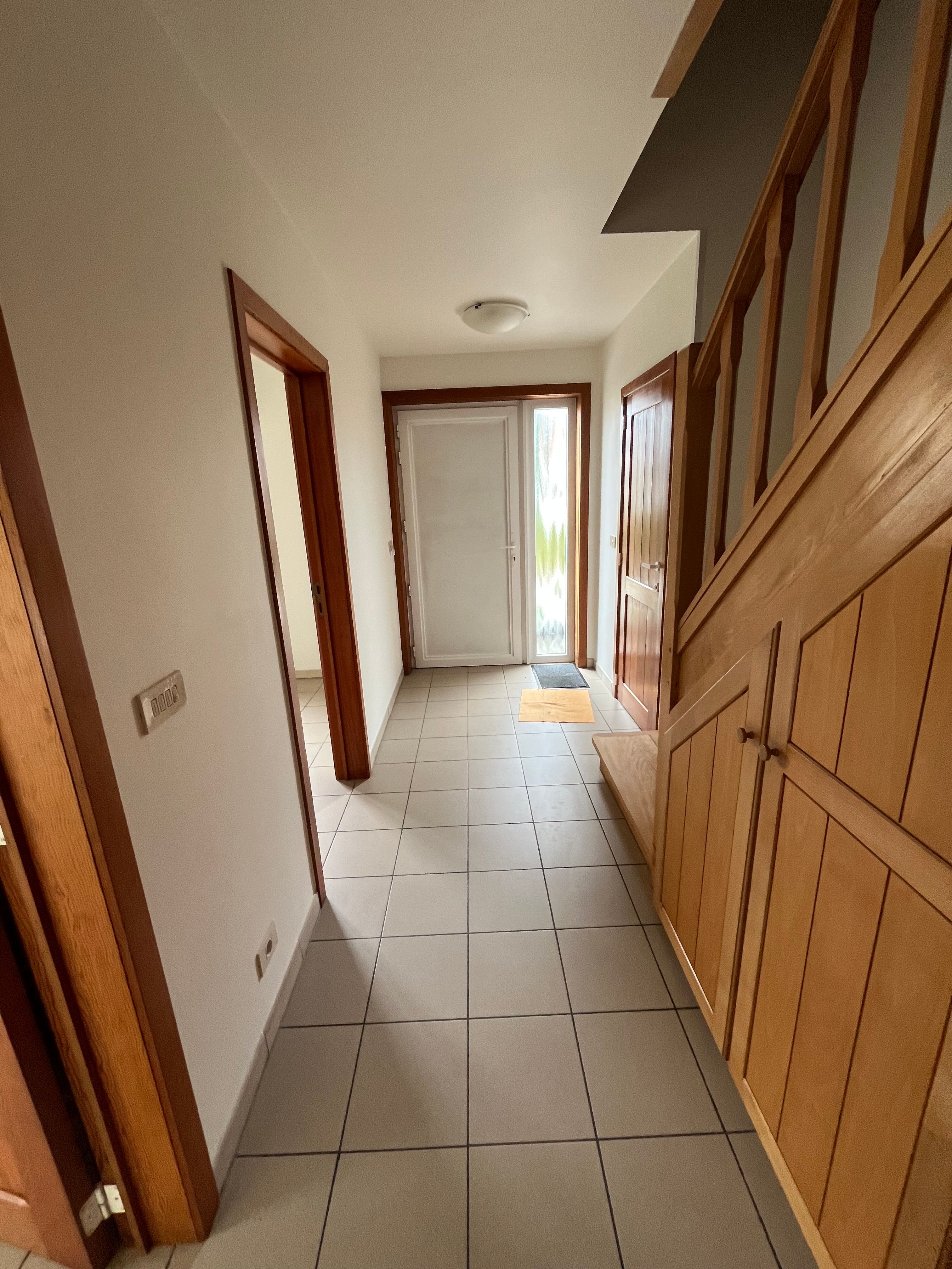 Ruime, lichtrijke woning foto 10