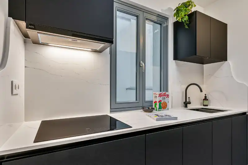 Luxe studio/appartement in historisch gebouw centrum Gent foto 3