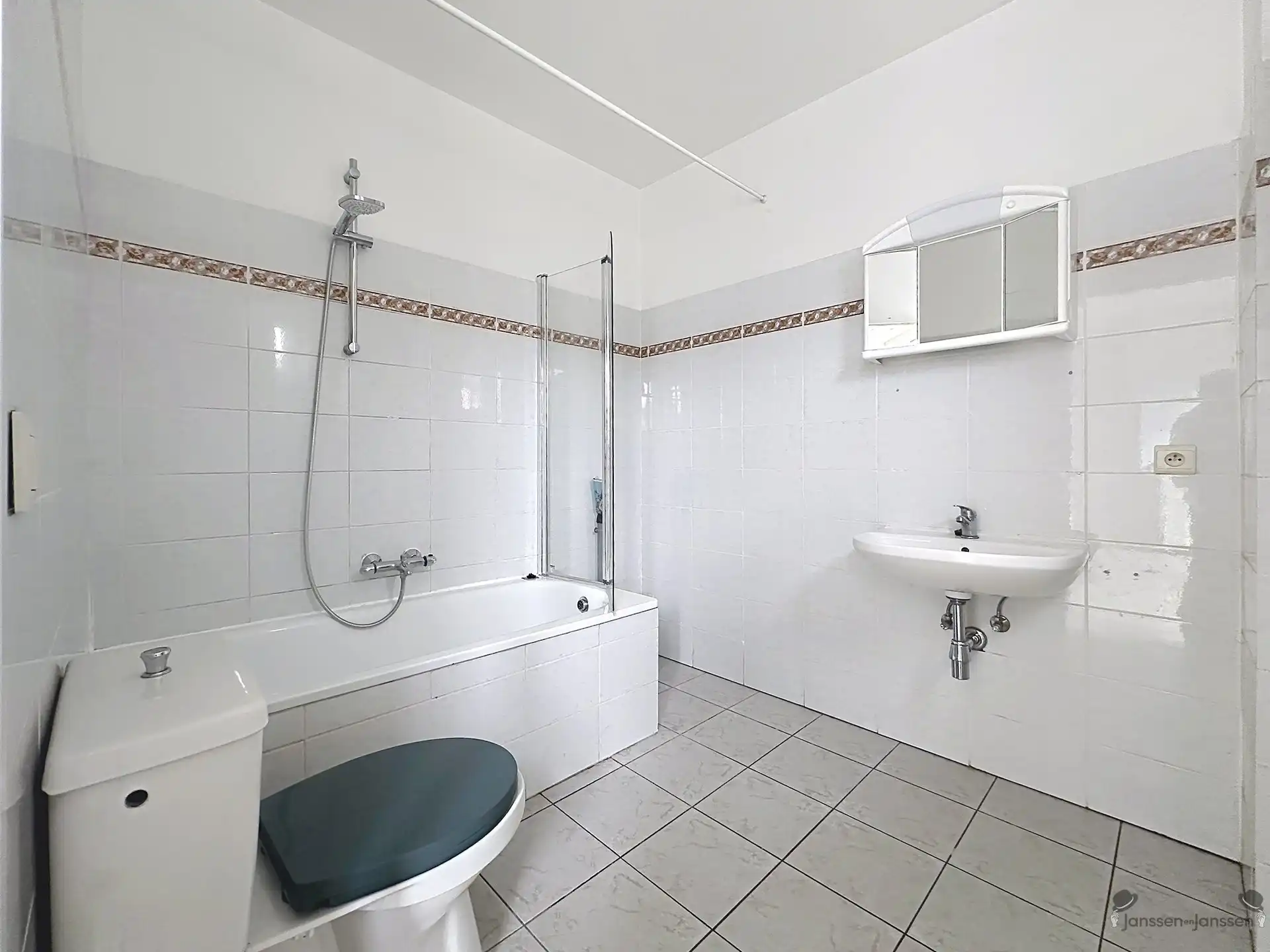 Duplex appartement met 2 slk en ruim terras foto 7