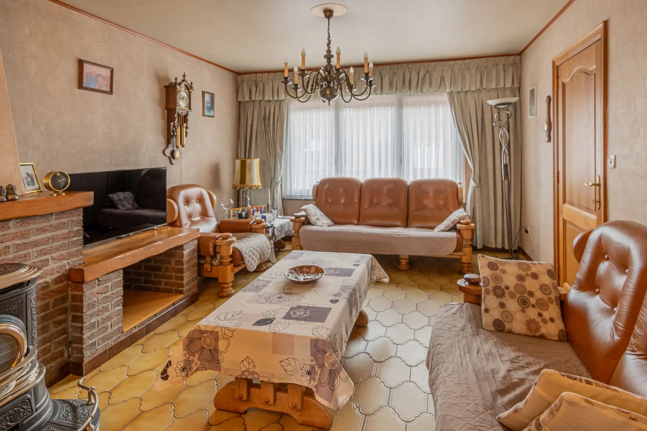 Op te frissen HOB met tuin en garage in Blaasveld foto 5