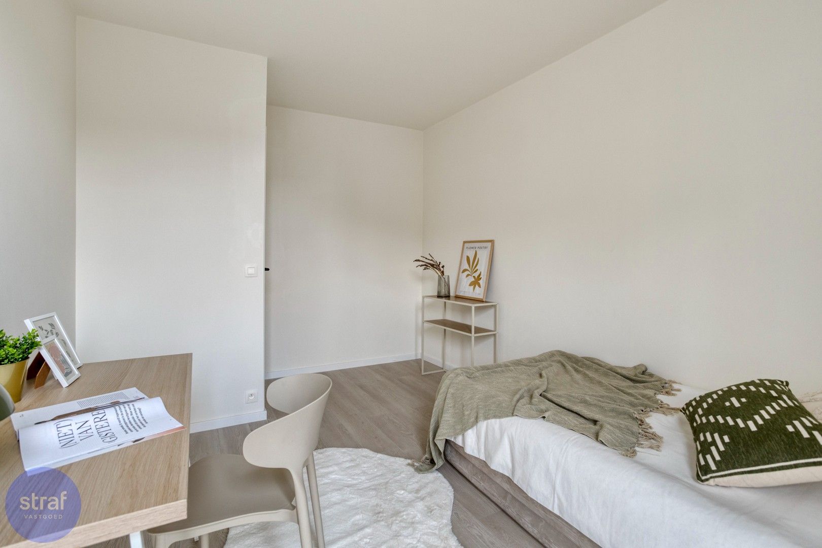 Prachtig licht appartement met ZW terras in centrum Beveren foto 17